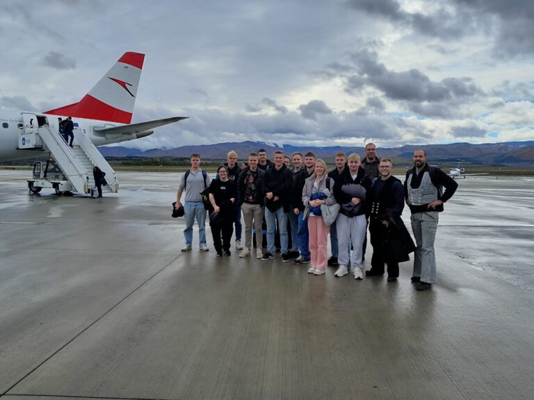 Verabschiedung Dr. M.-Zoalfikar Hasan in den Ruhestand 2 Handwerk trifft Geschicht - ein besonderes Projekt in Rumänien